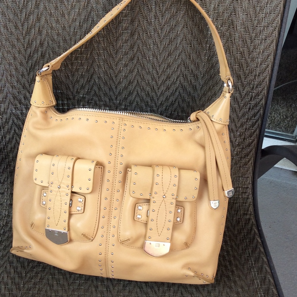 ❌SOLD ❌ Michael Kors Tan Studded Shoulder Bag - Picture 3 of 8
